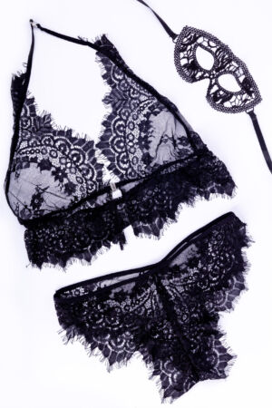 Ensemble lingerie Viktoria: Deux pièces en dentelle